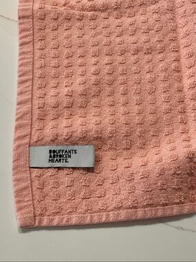 Peach tee towel